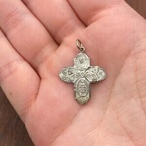 Vintage Creed 925 Sterling Silver Four Way Cross Medal Pendant Bracelet Charm
